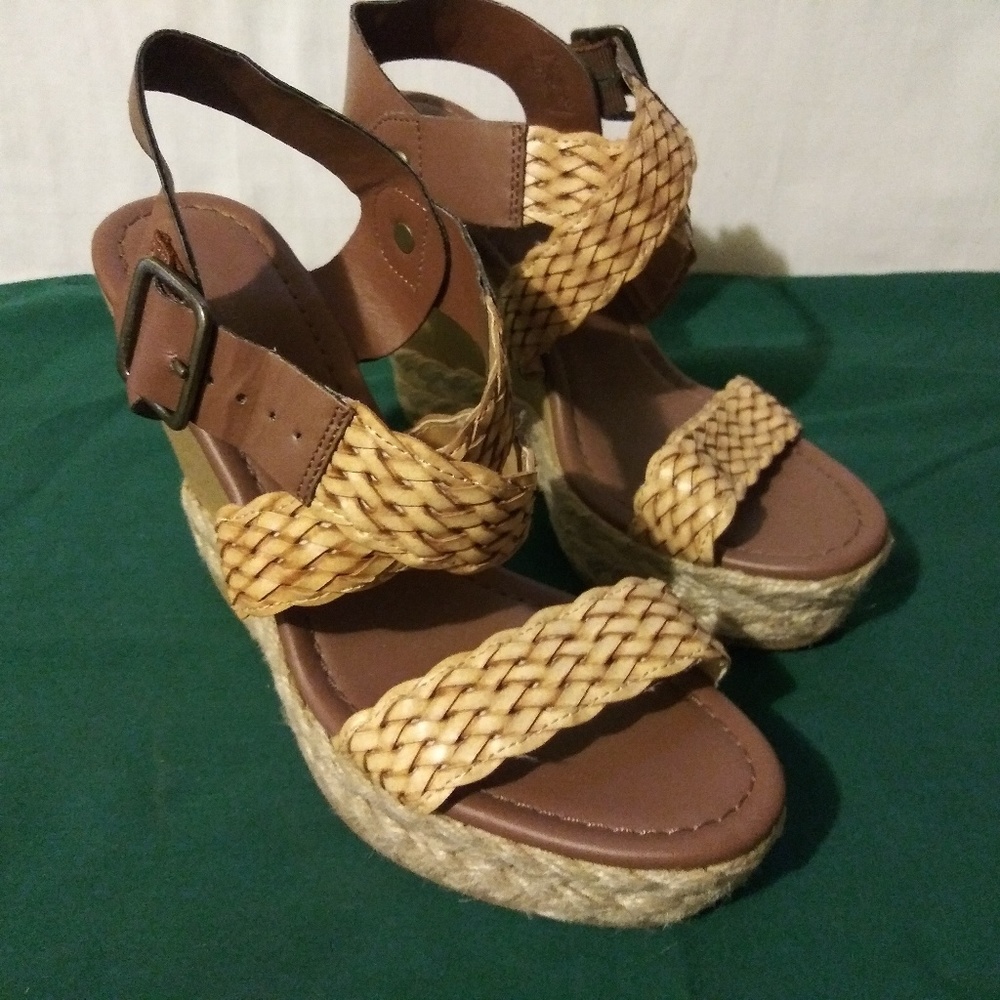 Montero Bay Tan wedge sandal - Picture 1 of 5